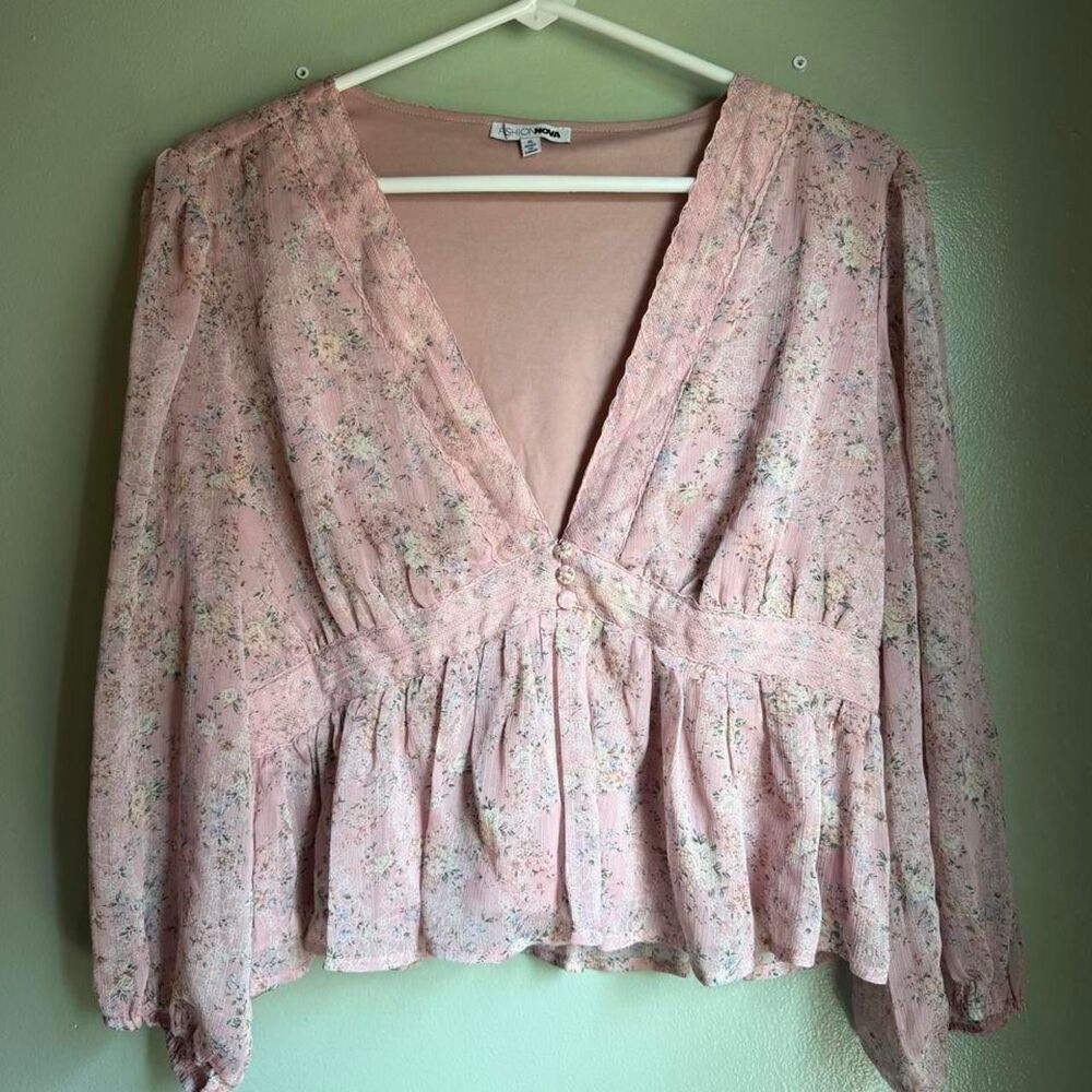 Fashion-nova Women's Pink Blouse